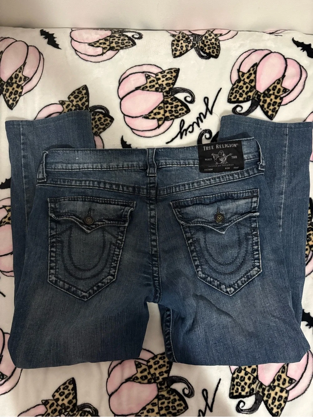 True Religion Men’s Ricky Relaxed Straight Demin Jeans